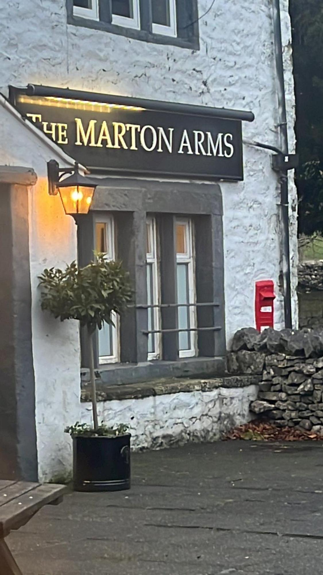 Hotel The Marton Arms Ingleton  Esterno foto